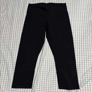 Lululemon Athletica Black Capris